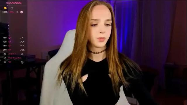 Image 3 of sweet_ali3s Stream on Chaturbate on 2 months ago