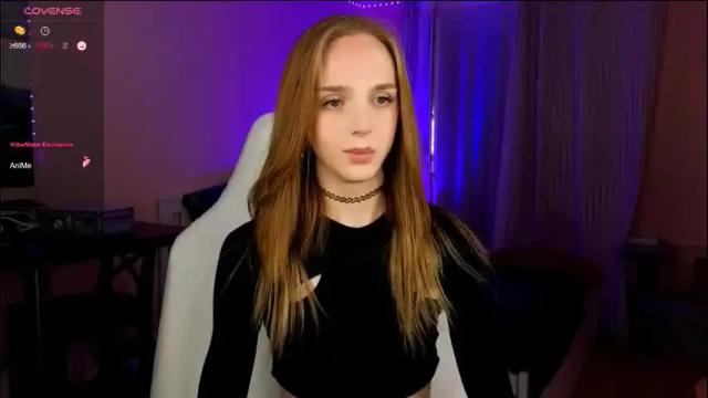 Image 4 of sweet_ali3s Stream on Chaturbate on 2 months ago