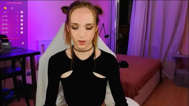 Image 2 of sweet_ali3s Stream on Chaturbate on 2 months ago