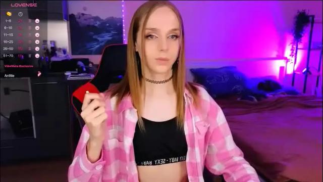 Image 2 of sweet_ali3s Stream on Chaturbate on 2 months ago