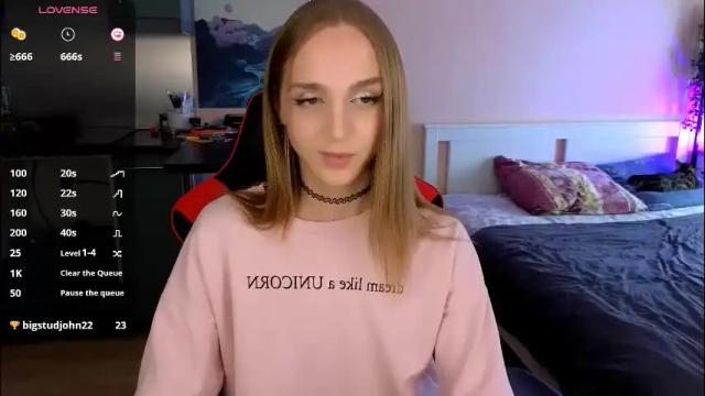 Image 4 of sweet_ali3s Stream on Chaturbate on 1 month ago