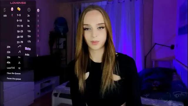 Image 4 of sweet_ali3s Stream on Chaturbate on 1 month ago
