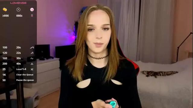 Image 3 of sweet_ali3s Stream on Chaturbate on 1 month ago