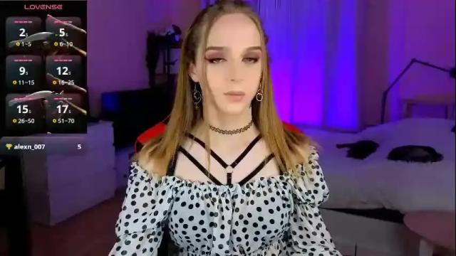 Image 2 of sweet_ali3s Stream on Chaturbate on 1 month ago