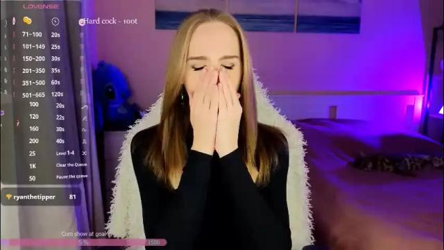 Image 3 of sweet_ali3s Stream on Chaturbate on 1 month ago