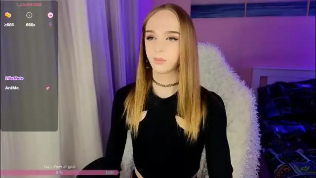 Image 2 of sweet_ali3s Stream on Chaturbate on 1 month ago