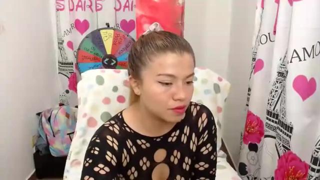 Image 2 of sweet_ambarbaby Stream on Chaturbate on 19 months ago