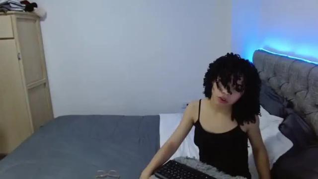Image 7 of sweet_anie_04 Stream on Chaturbate on 15 months ago