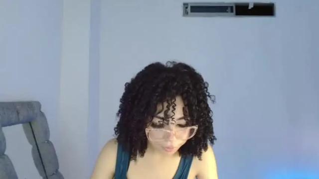 Image 8 of sweet_anie_04 Stream on Chaturbate on 15 months ago