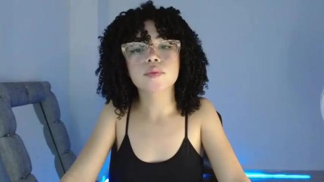 Image 8 of sweet_anie_04 Stream on Chaturbate on 15 months ago