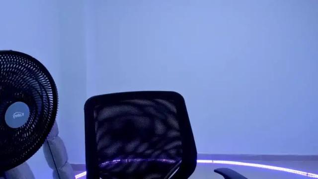 Image 8 of sweet_anie_04 Stream on Chaturbate on 13 months ago
