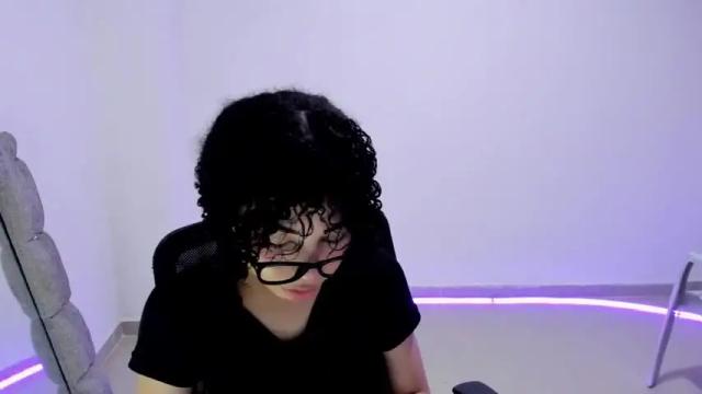 Image 11 of sweet_anie_04 Stream on Chaturbate on 13 months ago
