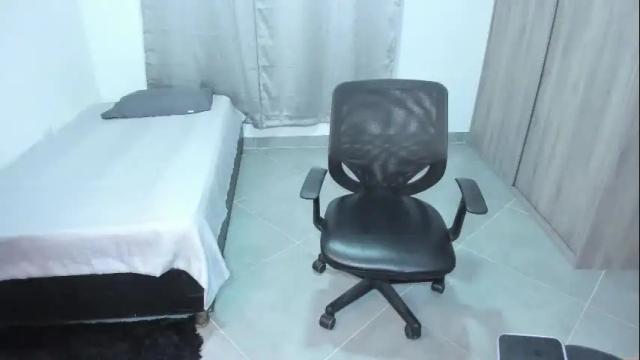 Image 10 of sweet_anie_04 Stream on Chaturbate on 1 month ago