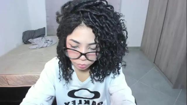 Image 2 of sweet_anie_04 Stream on Chaturbate on 1 month ago