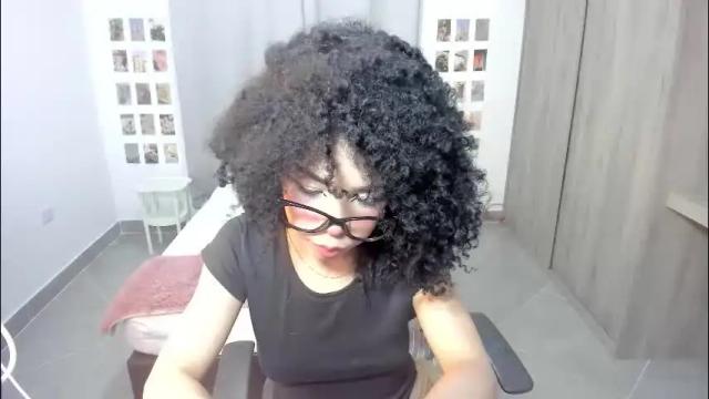 Image 11 of sweet_anie_04 Stream on Chaturbate on 6 days ago
