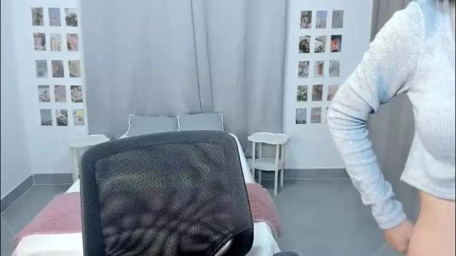 Image 11 of sweet_anie_04 Stream on Chaturbate on 4 days ago