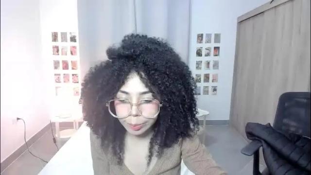 Image 3 of sweet_anie_04 Stream on Chaturbate on 1 day ago