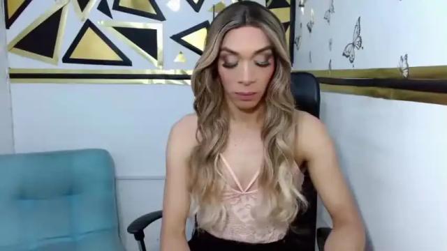 Image 2 of sweet_aranxxa Stream on Chaturbate on 16 months ago