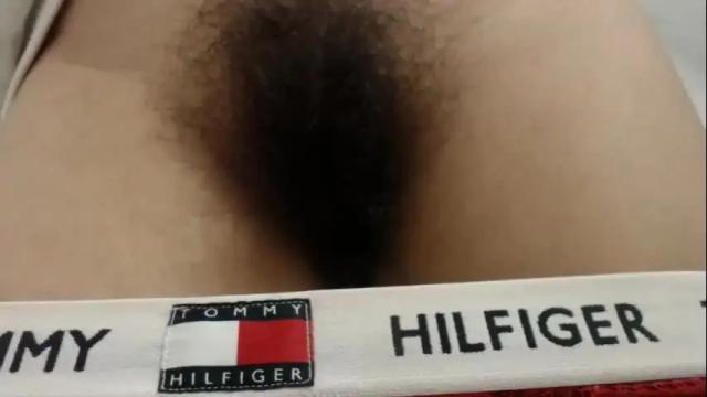 Image 2 of sweet_barbiiee Stream on Chaturbate on 2 days ago