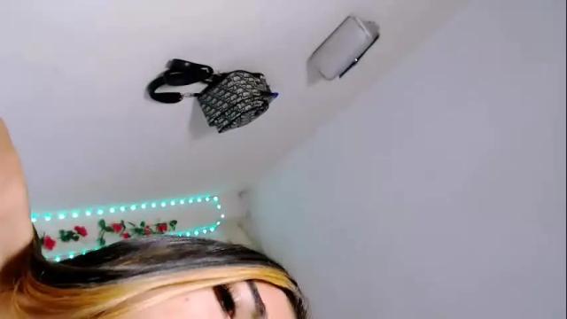 Image 12 of sweet_beli Stream on Chaturbate on 2 months ago