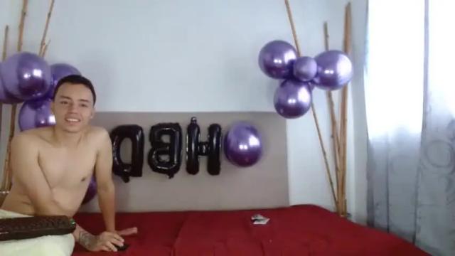 Image 7 of sweet_blowjobs Stream on Chaturbate on 24 months ago