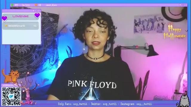 Image 3 of sweet_bluee Stream on Chaturbate on 3 months ago