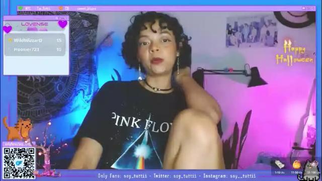 Image 7 of sweet_bluee Stream on Chaturbate on 3 months ago