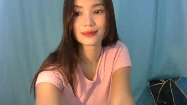 Image 12 of sweet_candice97 Stream on Chaturbate on 2 days ago