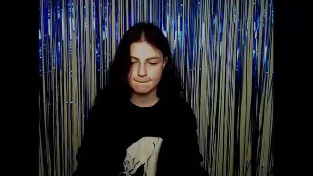 Image 3 of sweet_cherryg Stream on Chaturbate on 14 months ago
