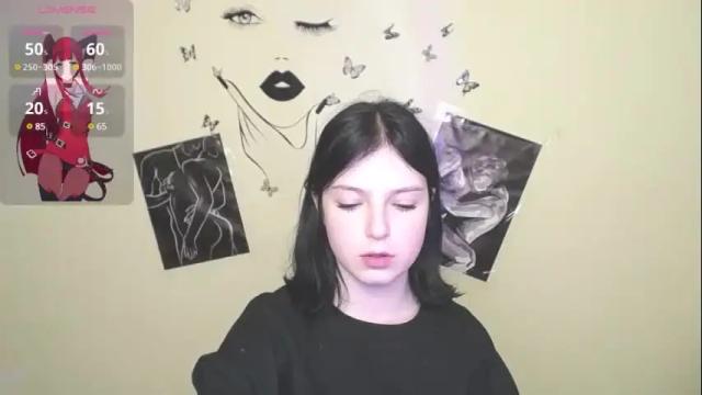 Image 10 of sweet_cherryg Stream on Chaturbate on 1 month ago