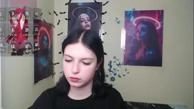 Image 6 of sweet_cherryg Stream on Chaturbate on 1 month ago