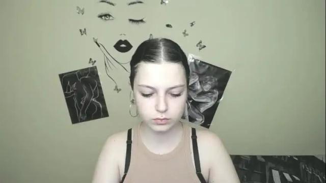 Image 6 of sweet_cherryg Stream on Chaturbate on 21 days ago