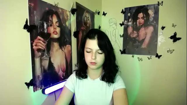 Image 8 of sweet_cherryg Stream on Chaturbate on 3 months ago