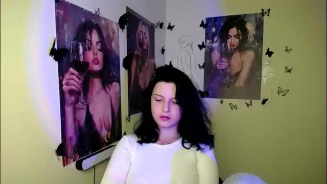 Image 2 of sweet_cherryg Stream on Chaturbate on 1 month ago