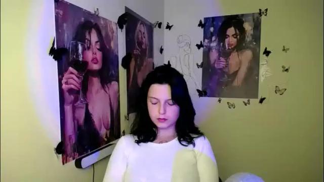 Image 3 of sweet_cherryg Stream on Chaturbate on 1 month ago