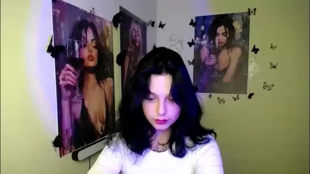 Image 4 of sweet_cherryg Stream on Chaturbate on 1 month ago