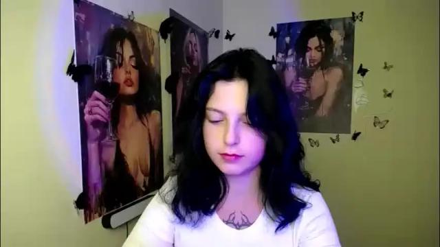 Image 7 of sweet_cherryg Stream on Chaturbate on 1 month ago