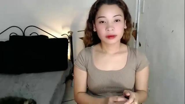 Image 2 of sweet_daisy04 Stream on Chaturbate on 1 month ago