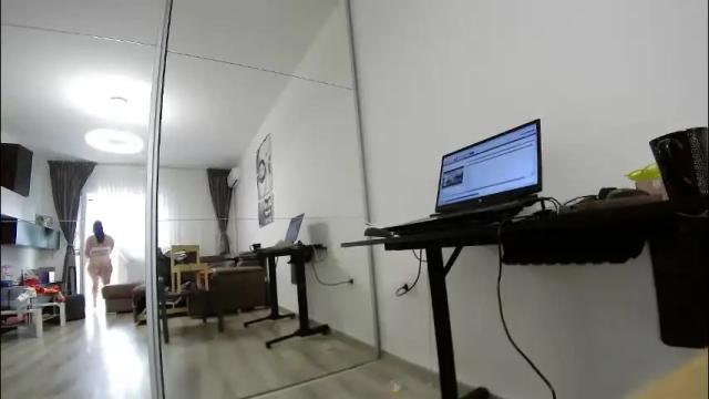 Image 7 of sweet_ella Stream on Chaturbate on 2 months ago