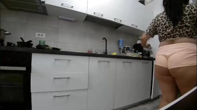 Image 3 of sweet_ella Stream on Chaturbate on 1 month ago