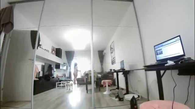 Image 2 of sweet_ella Stream on Chaturbate on 29 days ago