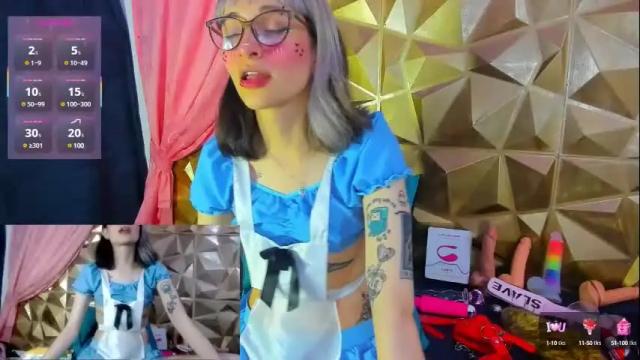 Image 8 of sweet_emmili Stream on Chaturbate on 1 month ago