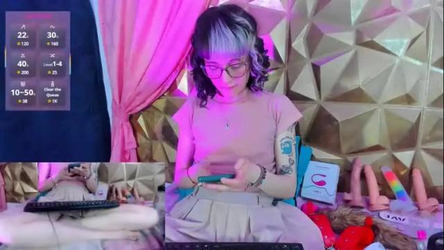 Image 11 of sweet_emmili Stream on Chaturbate on 1 month ago