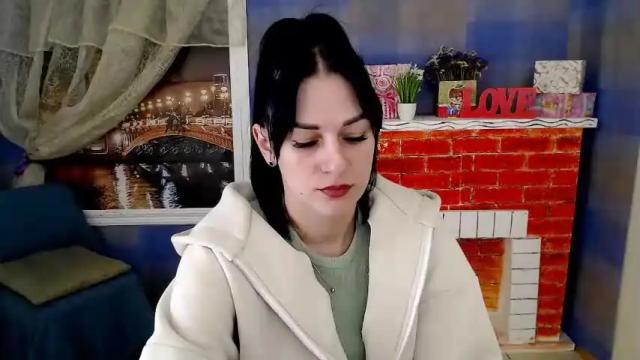 Image 4 of sweet_erika_ Stream on Chaturbate on 14 months ago