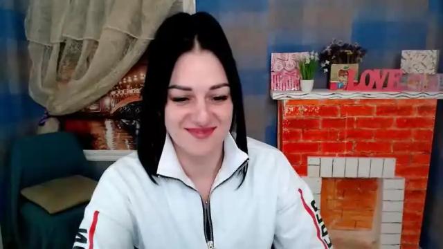 Image 2 of sweet_erika_ Stream on Chaturbate on 13 months ago