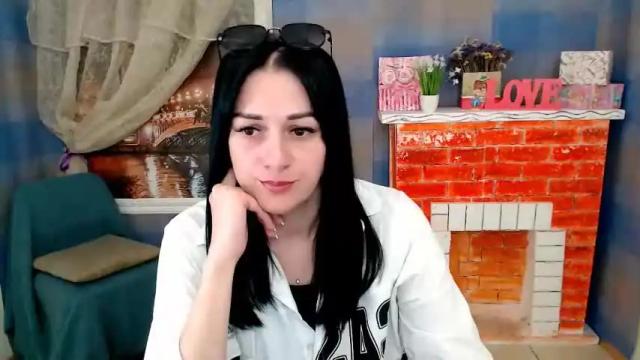 Image 12 of sweet_erika_ Stream on Chaturbate on 13 months ago