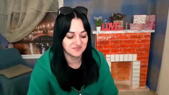 Image 7 of sweet_erika_ Stream on Chaturbate on 12 months ago
