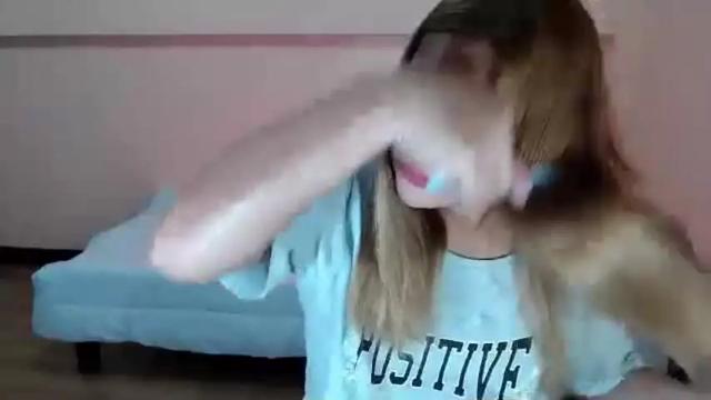 Image 4 of sweet_hard_queenxxx Stream on Chaturbate on 25 days ago