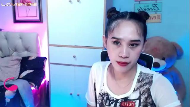 Image 2 of sweet_harleyxxx Stream on Chaturbate on 18 months ago