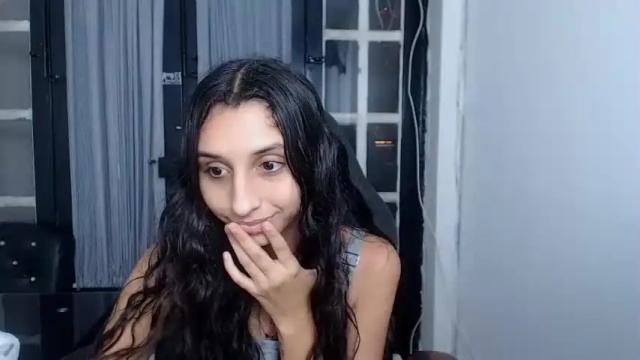 Thumbnail 1, sweet_helen21's Stream at Chaturbate, 16 months ago